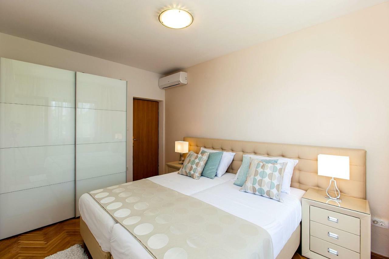 Villa Sea Breeze Split Kamer foto